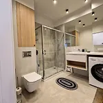 Piekny Z Tarasami Appartement