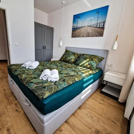 Piekny Z Tarasami Puck