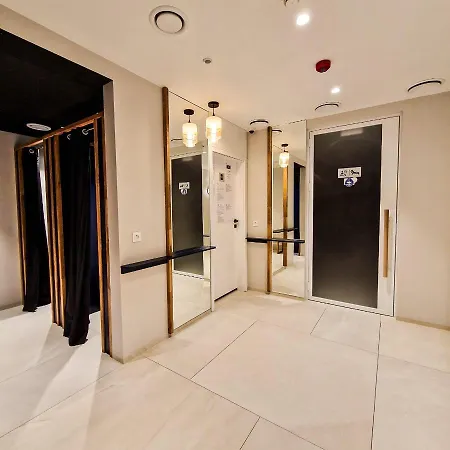 Piekny Z Tarasami Apartment