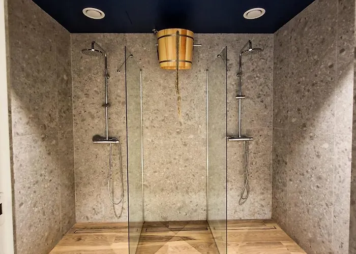 Piekny Z Tarasami * Puck